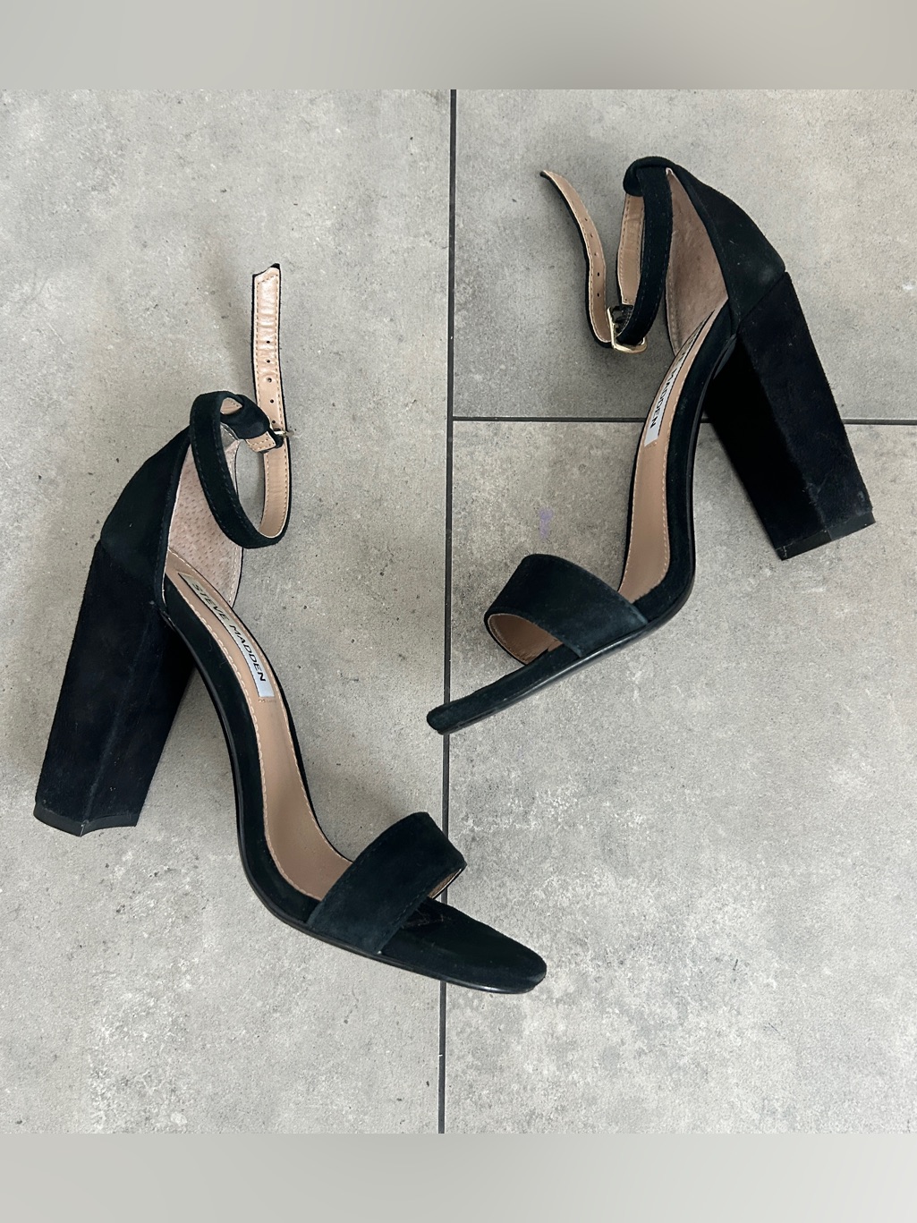 Steve Madden Carrson Black Suede Heels 6.5